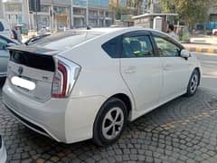 Toyota Prius 2014