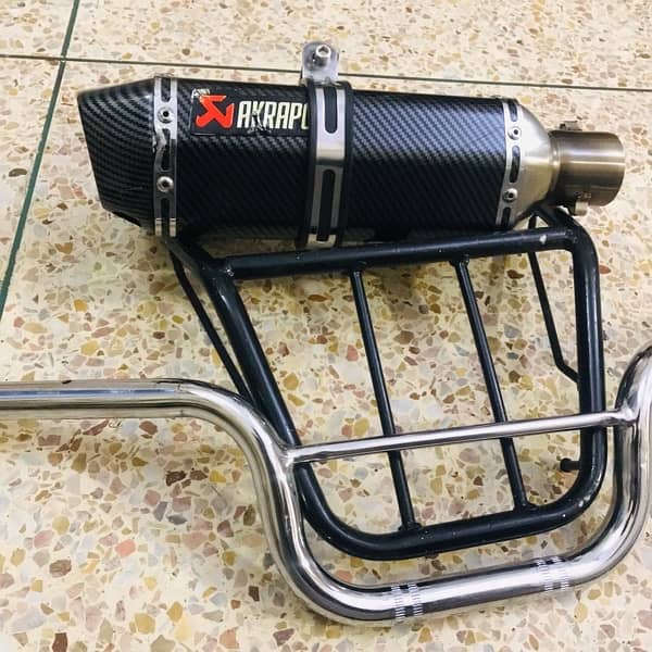 Akrapovic exhausted & ybz handle and back stand for sale 1