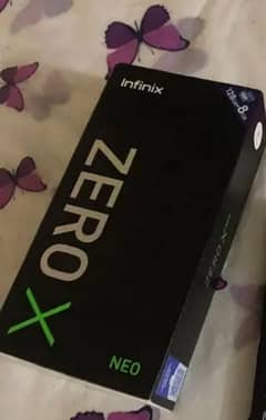 am selling my zero X neo 8/128