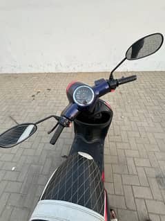 Road Prince 2019 Scooty