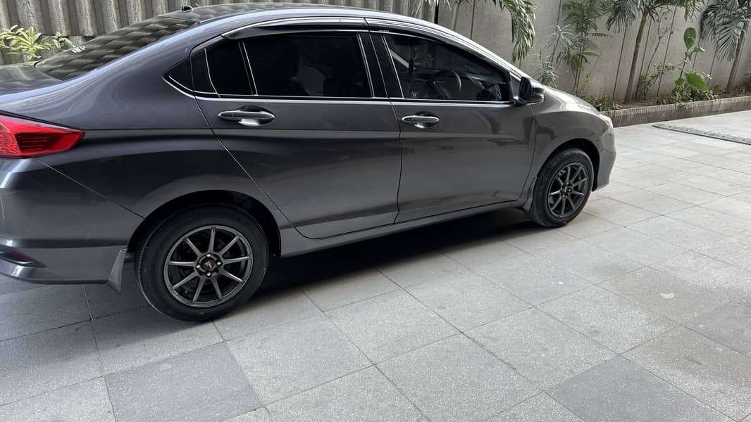 Honda City 1.2 L  2022 6