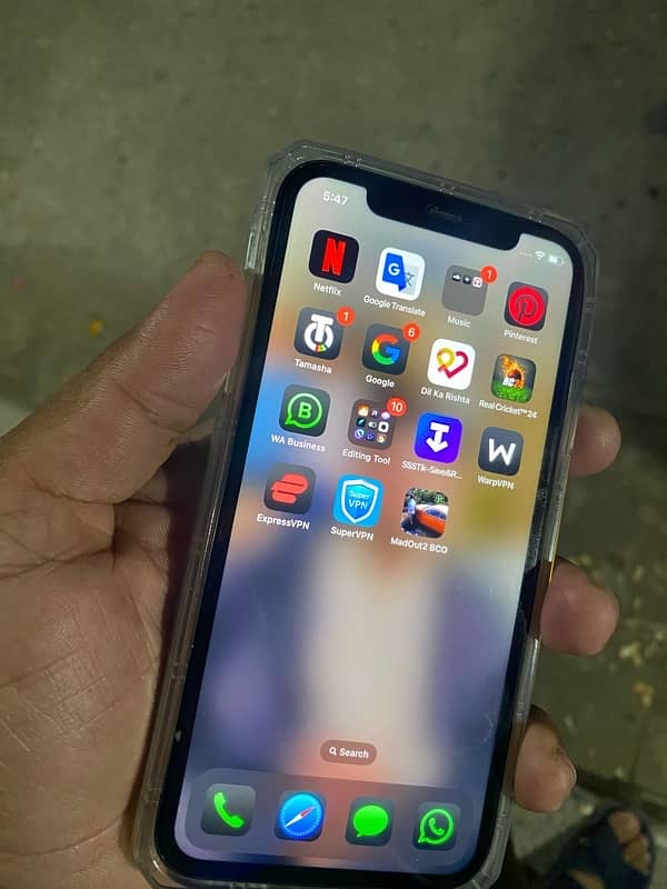 iPhone 11 0