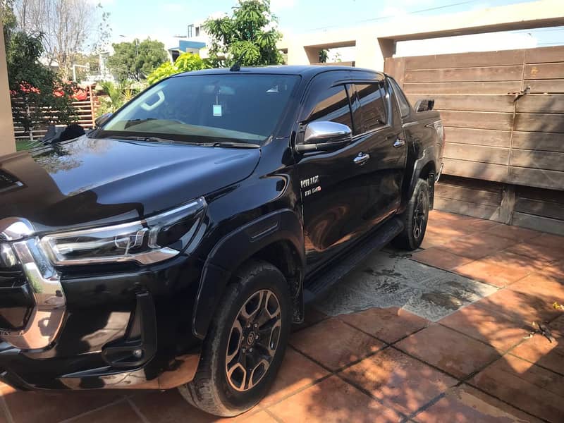 Toyota Hilux 2021 Revo V For sale 2