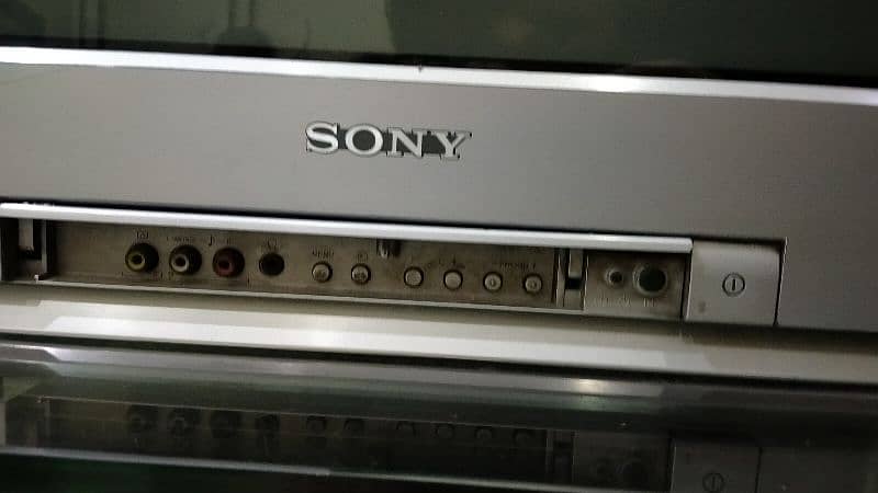 Sony Tv in good condition 2