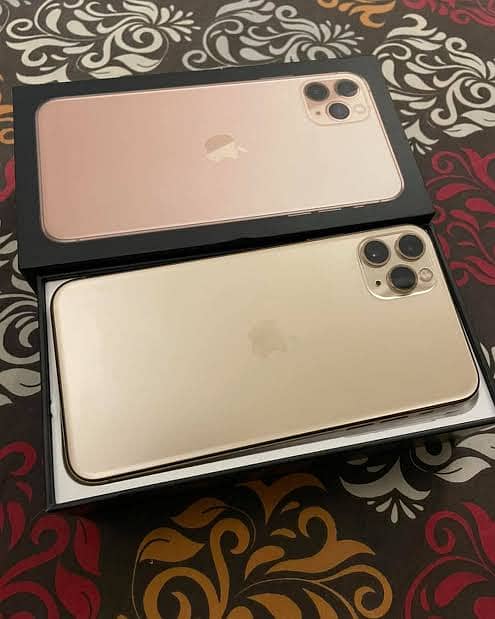 iphone 11pro max 256gb full packing 0