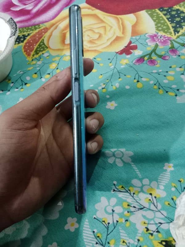 Huawei y9s 4