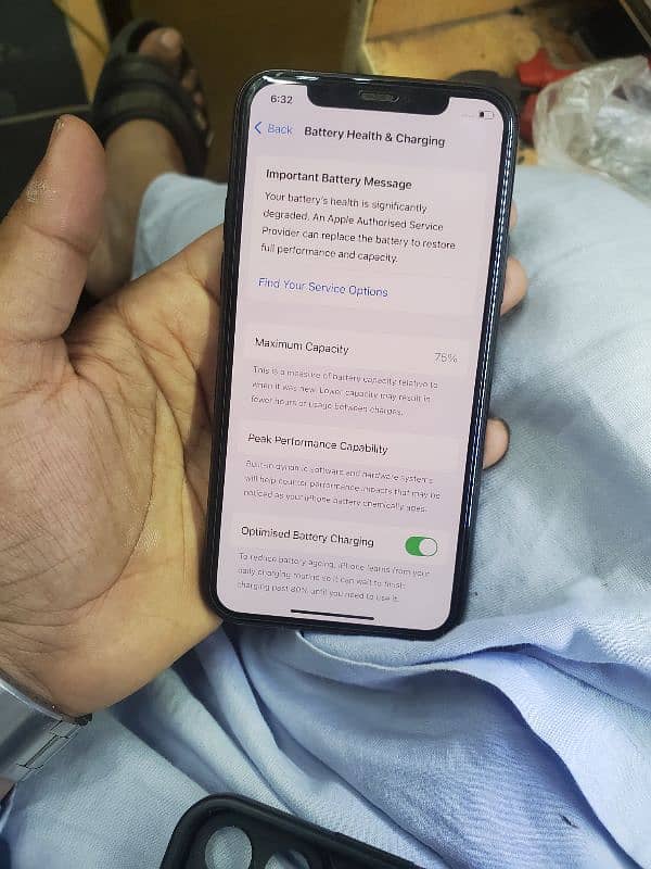 iphone 11 pro 64GB non PTA factory unlock 6