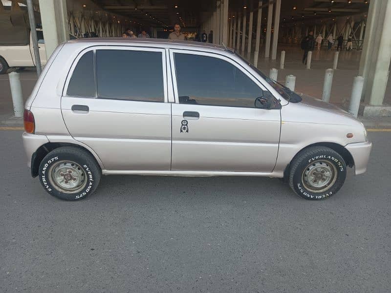 Daihatsu Cuore 2003 2