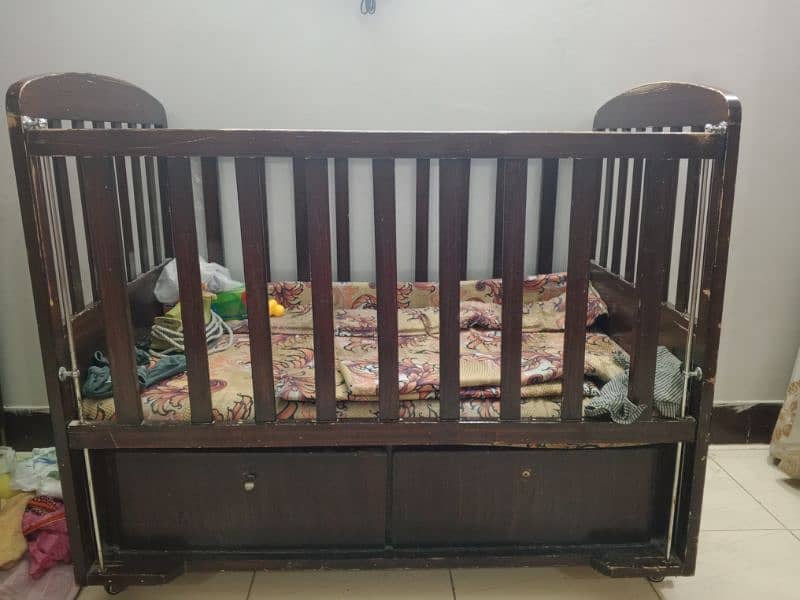 baby cot 2