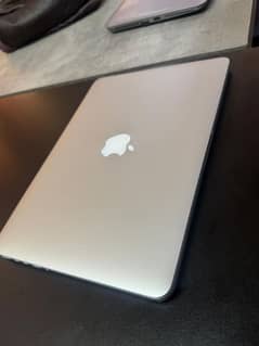 Macbook Pro 2015 - 13" Retina Display- 16 GB RAM, 512 GB SSD