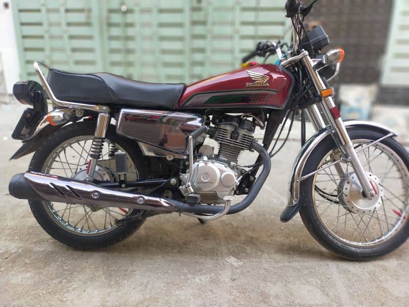 HONDA 125 SE. 100/100 Points 0