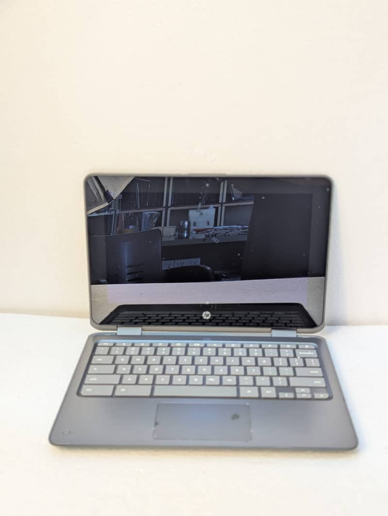 HP Chromebook X360 11 G1 EE | 32 GB Storage | 4 GB RAM | Lite Bubble 1