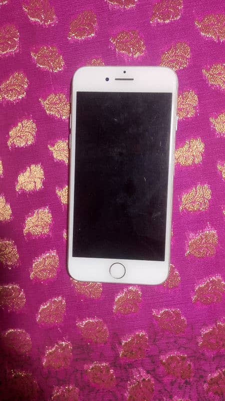 I phone 7 32gb  non pta All ok 4