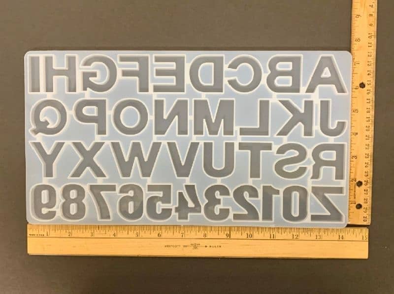 Resin alphabet keychain mold 1