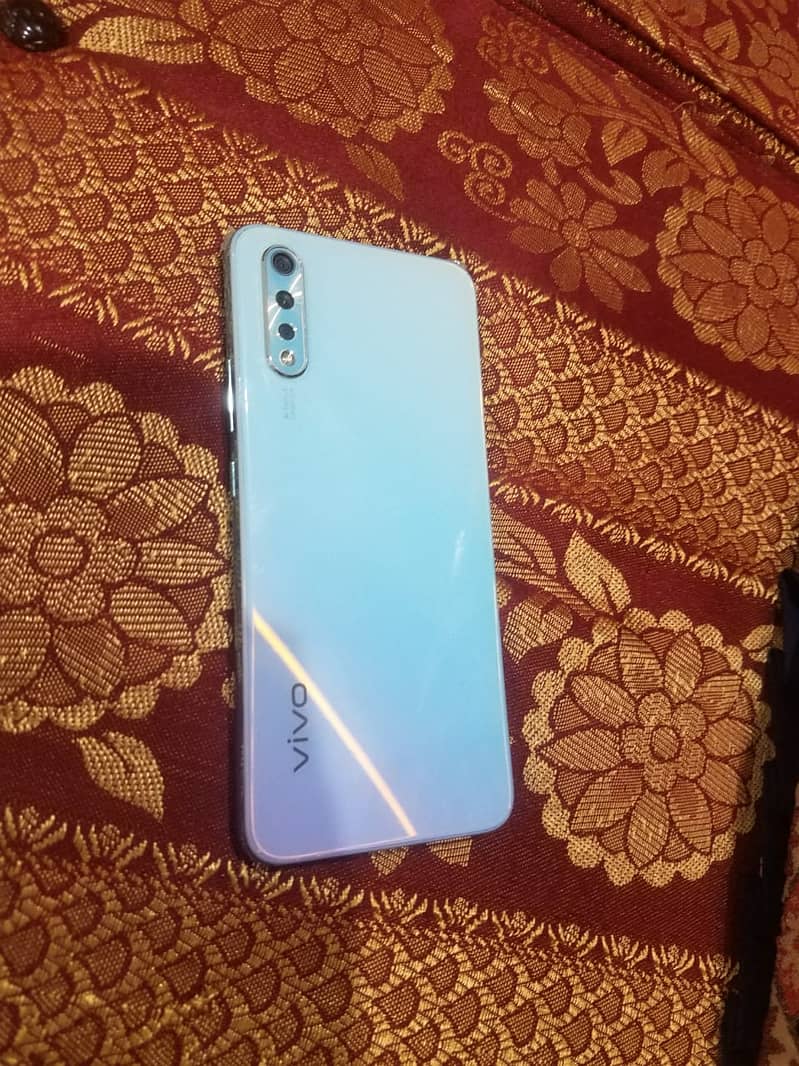 vivo s1 full box all ok 0