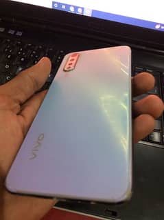 Vivo S1