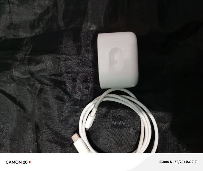 iphone original charger 3