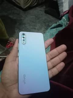 vivo s1