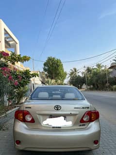 Toyota Corolla Altis 2011