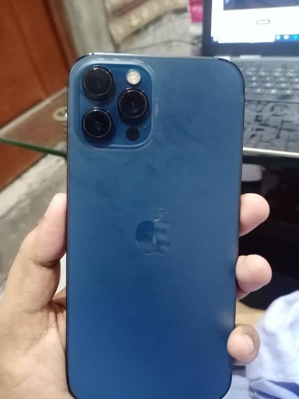 IPhone 12 Pro Max Water Pack Non-PTA for Sale 7