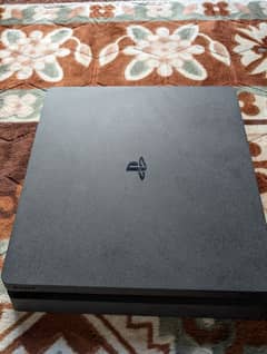 PlayStation 4 Slim