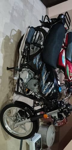 suzuki GS 150 SE for sale new condition.