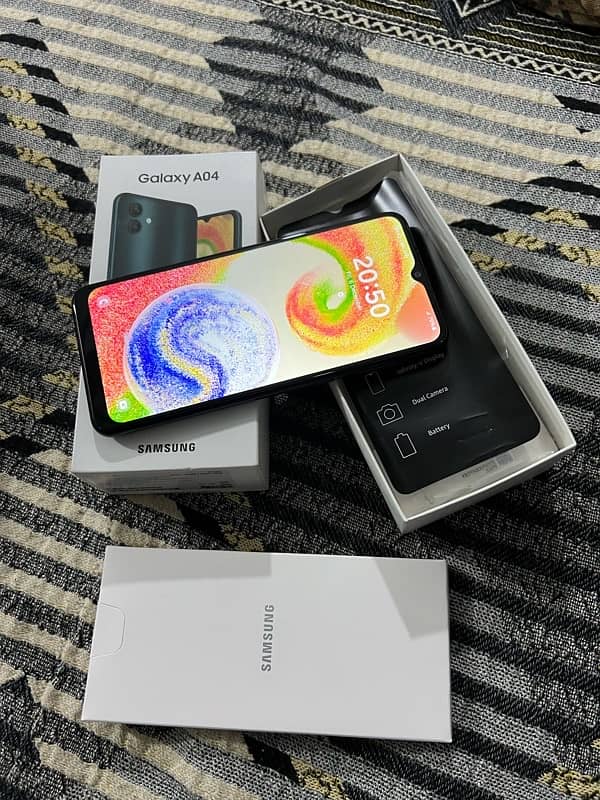 Samsung a04 4/64gb condition 10/9 2