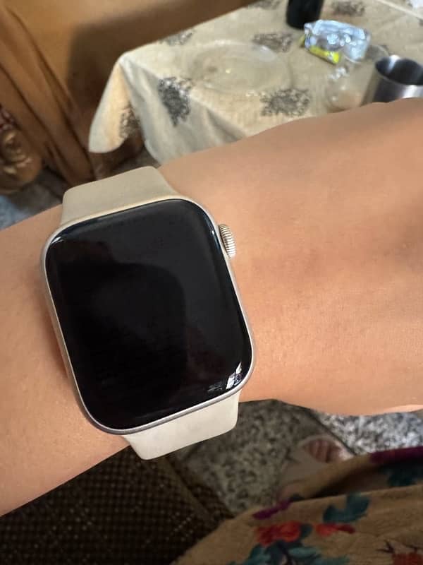 Apple Watch Series 7 41mm Starlight 2