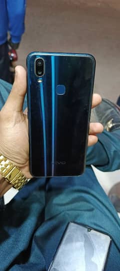 Vivo y11 3gb/32gb With Box