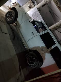 Toyota Land Cruiser bj60 1988