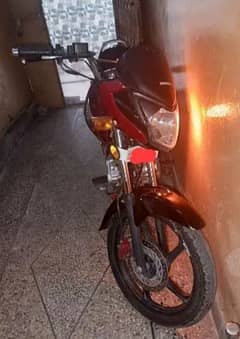 Honda cb125f