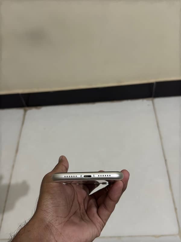 Iphone 11 128gb Pta approved 6