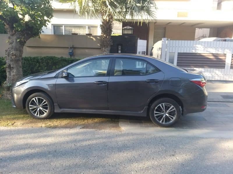 Toyota Corolla Altis 2019 8