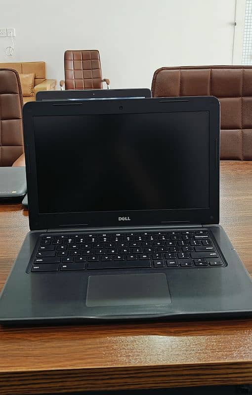 Dell Chromebook 3380|Cor i3|14"|C-type|4/16GB|Intel 3855|Playstore 1