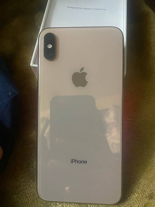 iphone xs max dual pta approved water pack golden colour 2