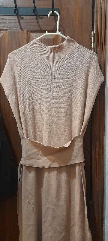 Beige winter dress 1