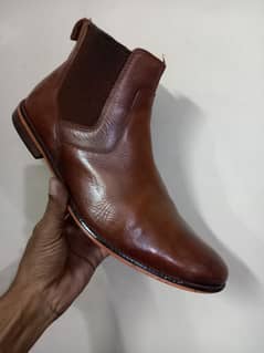 Chelsea boots