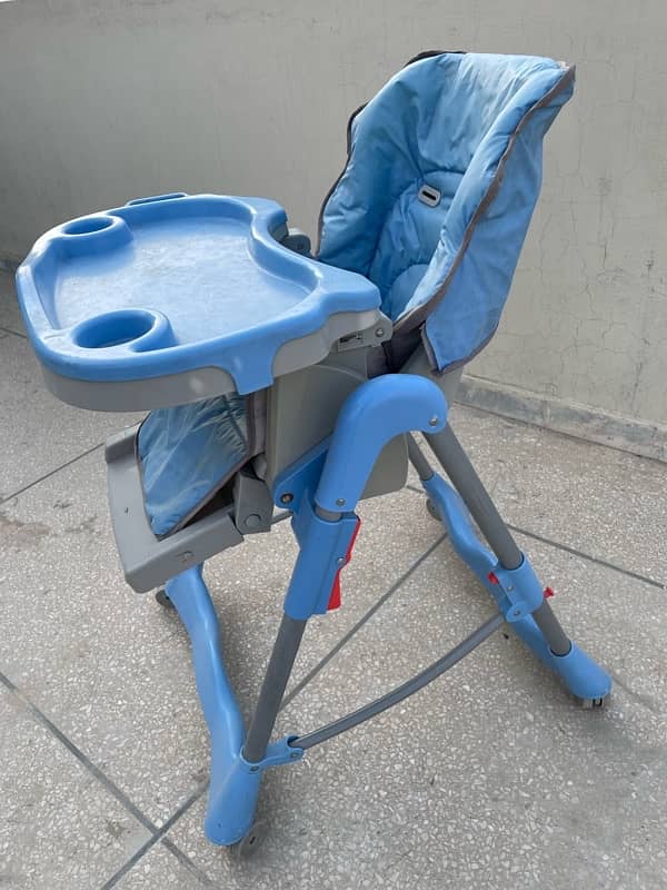 High Chair 3 step height adjustment 1