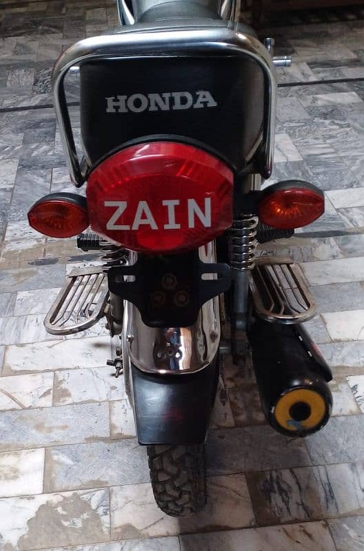 Honda 125  In Nice condition 3