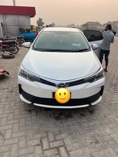 Toyota Corolla GLI special edition super white 2018