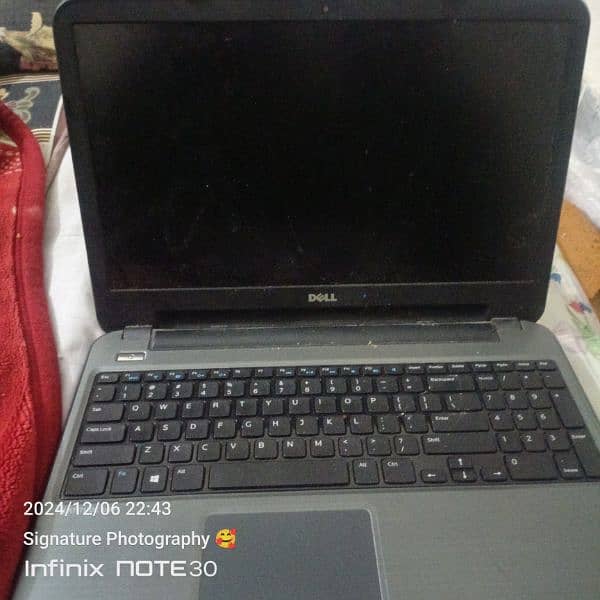 Dell core i3, 3rd generation 0