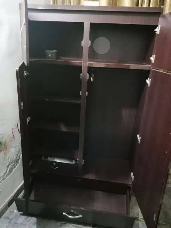 cupboard condition good 3