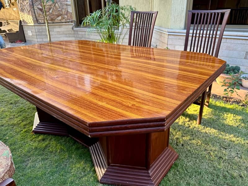 6 seater dinning table 3