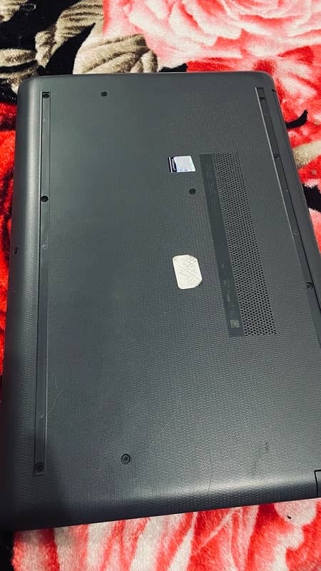 CORE I5 8 GEN Hp 250 G7 NOTEBOOK  120 SSD 500 hdd 1