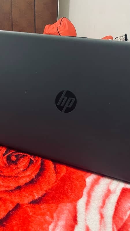 CORE I5 8 GEN Hp 250 G7 NOTEBOOK  120 SSD 500 hdd 3