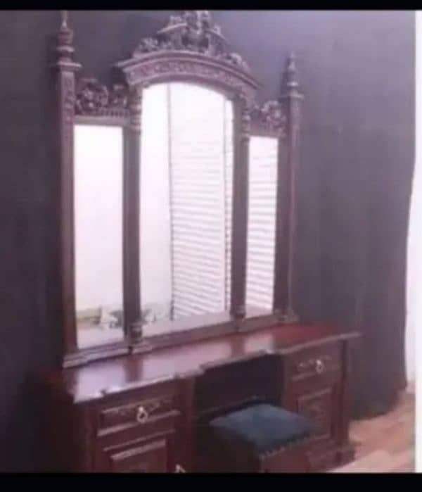 Chinioti lakri ka furniture 1