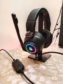 Gaming Headphones with Stand