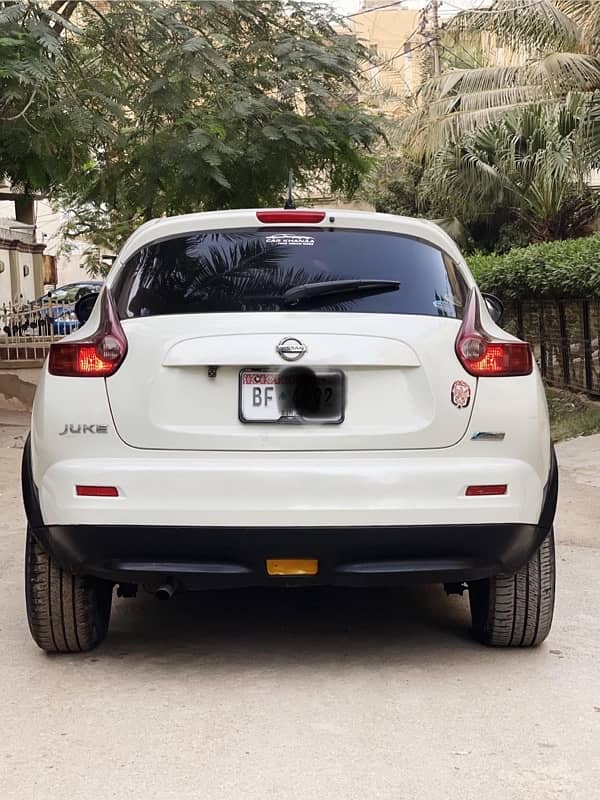 Nissan Juke 2010 5