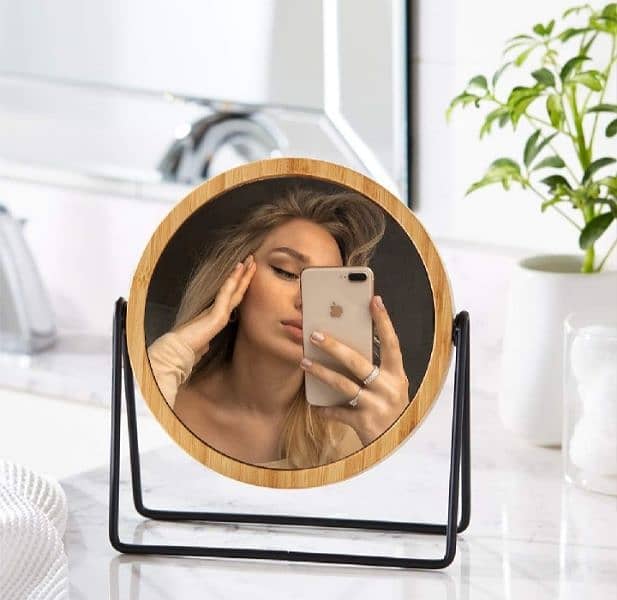 Basics Vanity round Mirror 0