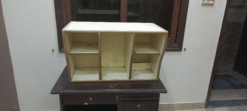 box for speaker etc 0